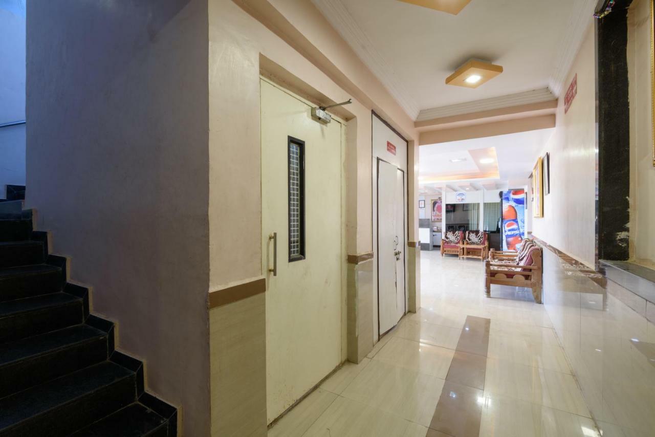 Hotel Sai Shraddha Shirdi Bagian luar foto